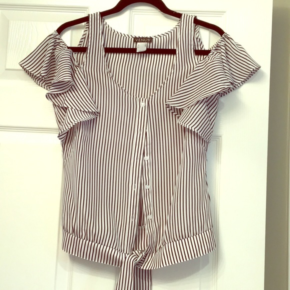 Cold Shoulder Blouse - Picture 1 of 3